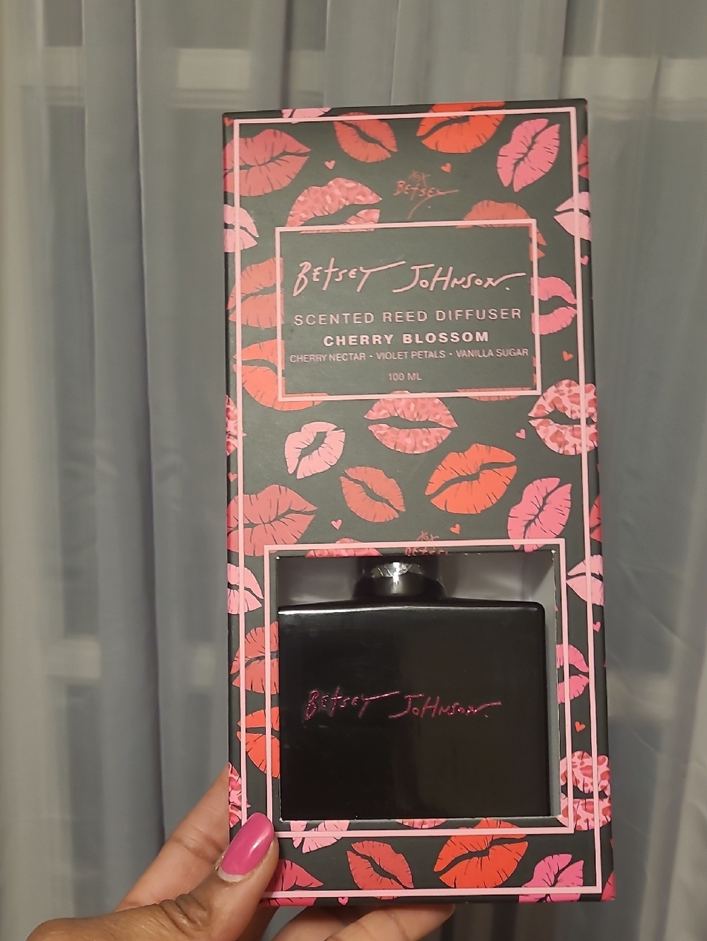 Betsey Johnson Black & Pink Cherry Blossom Reed Diffuser - 100ml